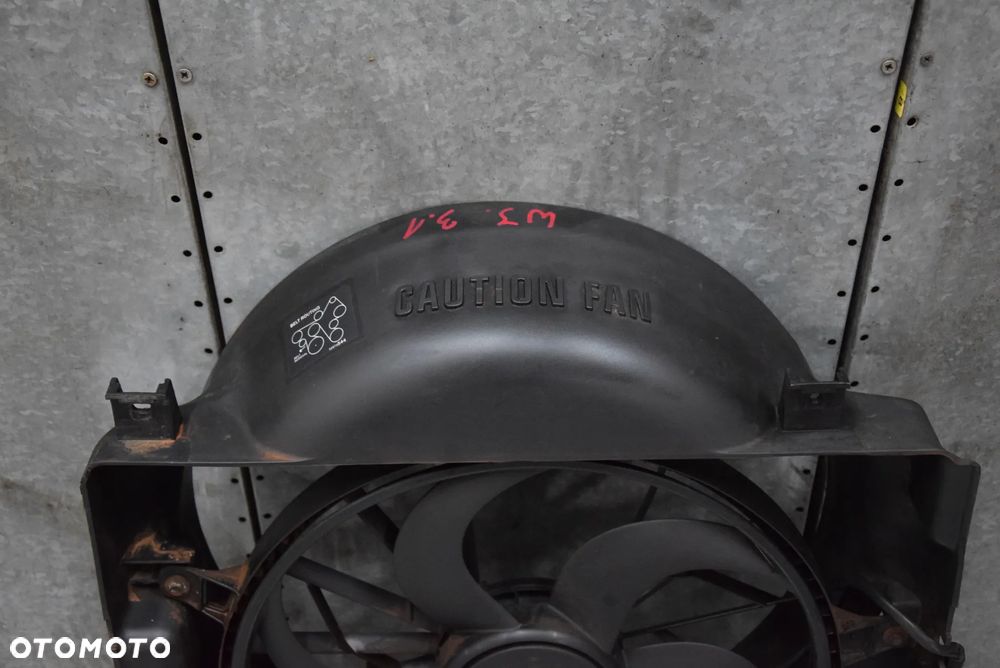 JEEP GRAND CHEROKEE WJ 3.1 TD OSŁONA CHŁODNICY  WENTYLATOR OBUDOWA KPL. - 5