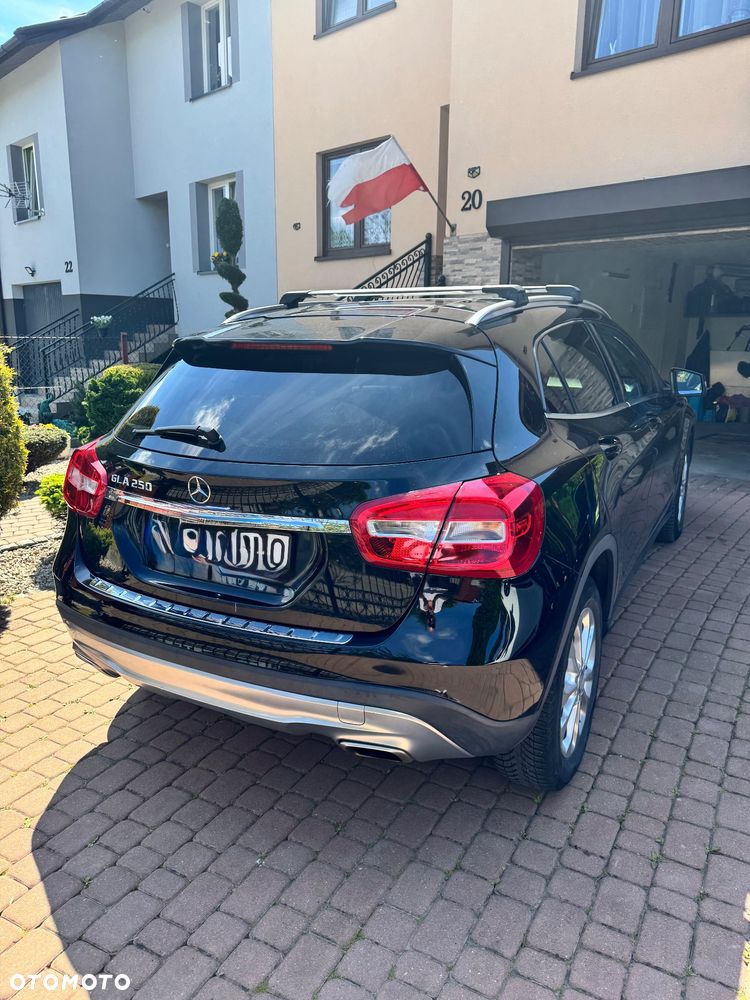 Mercedes-Benz GLA 250 7G-DCT Style - 3