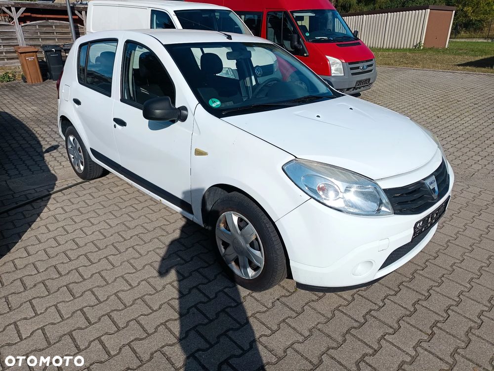 Dacia Sandero - 2