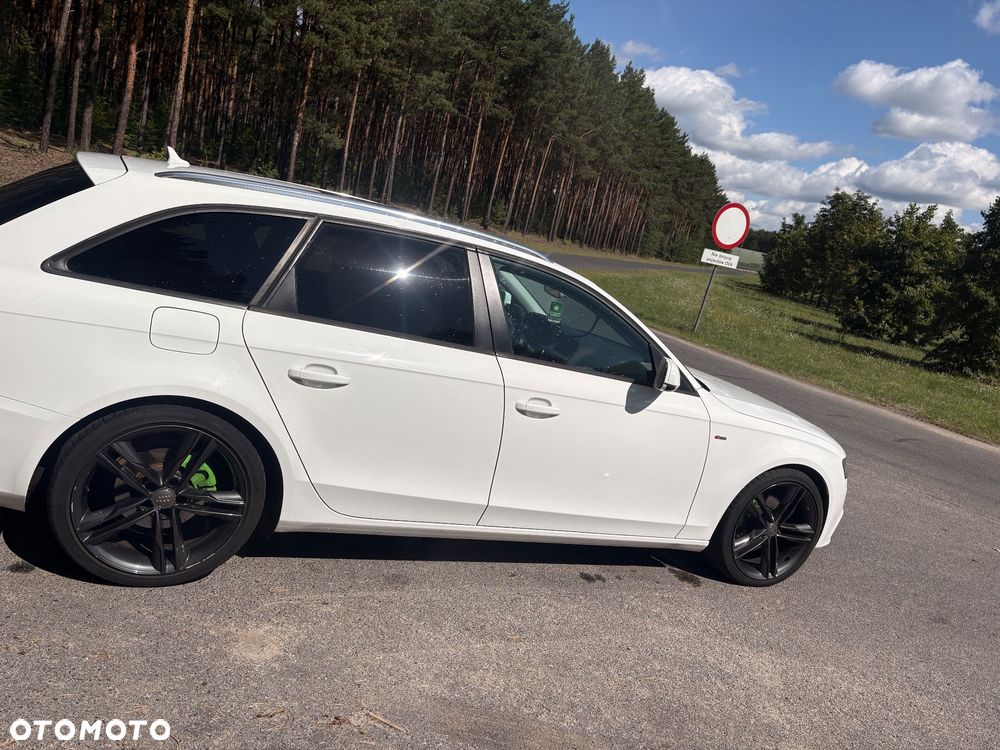 Audi A4 Avant 2.0 TDI - 9