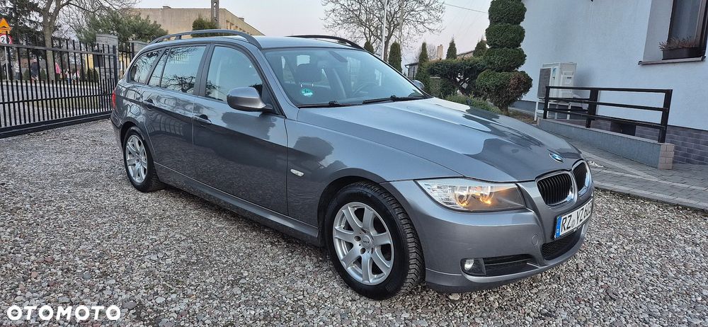 BMW Seria 3 320i Edition Lifestyle - 28