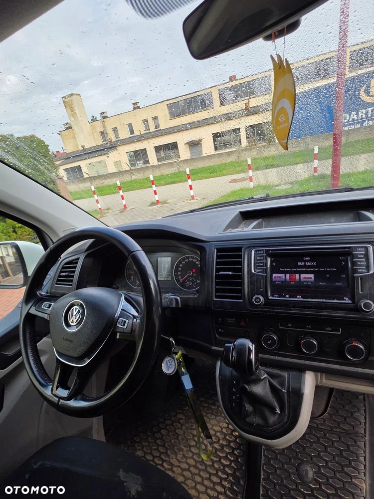 Volkswagen Transporter - 5