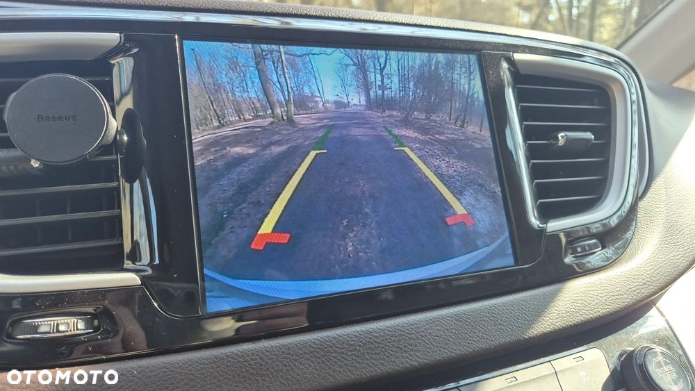 Chrysler Pacifica - 25