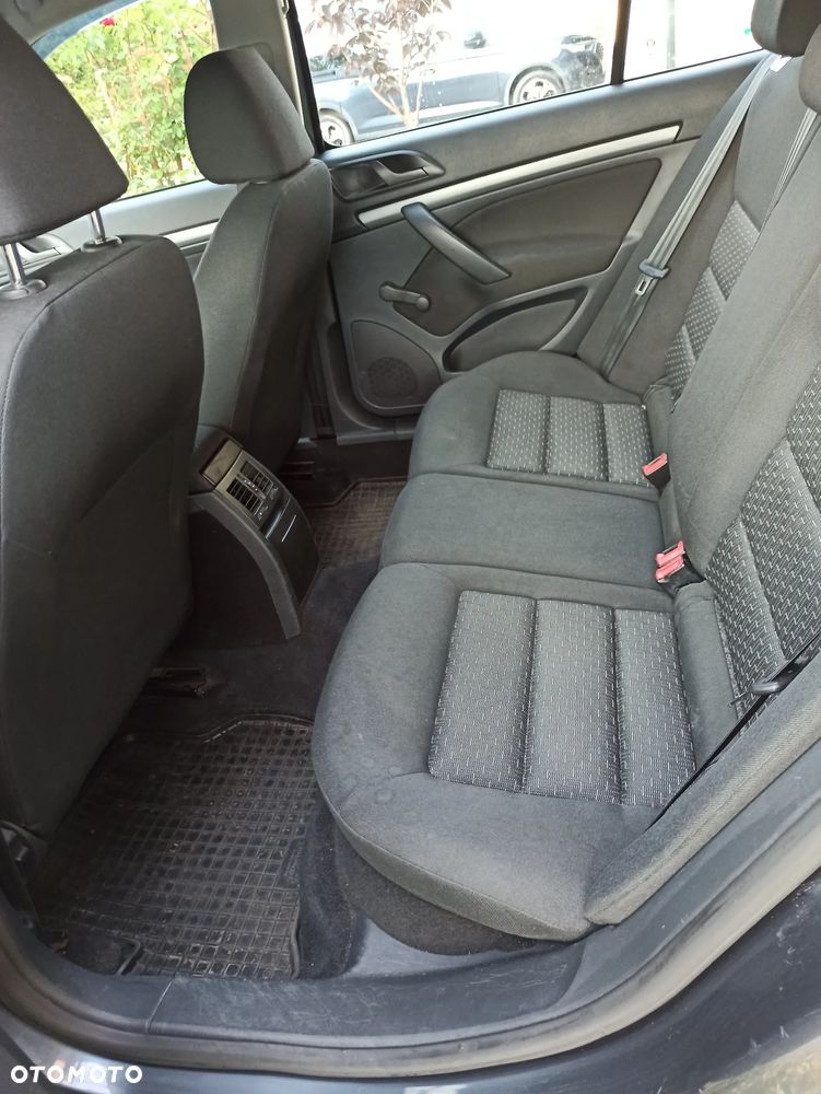 Skoda Octavia 1.6 - 15
