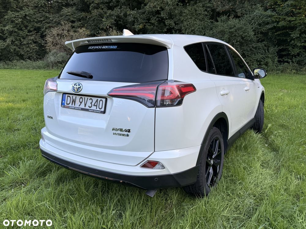 Toyota RAV4 Hybrid Premium 4x4 - 24