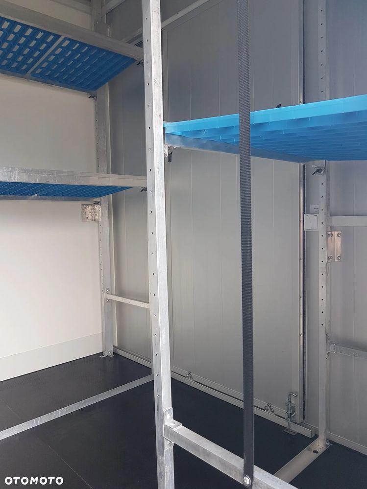 Iveco DAILY KONTENER NISKOPODŁOGOWY 4,43x2,23x2,42 SKLEP FOODTRUCK BAR KLIMA KONIOWÓZ KAMPER - 25