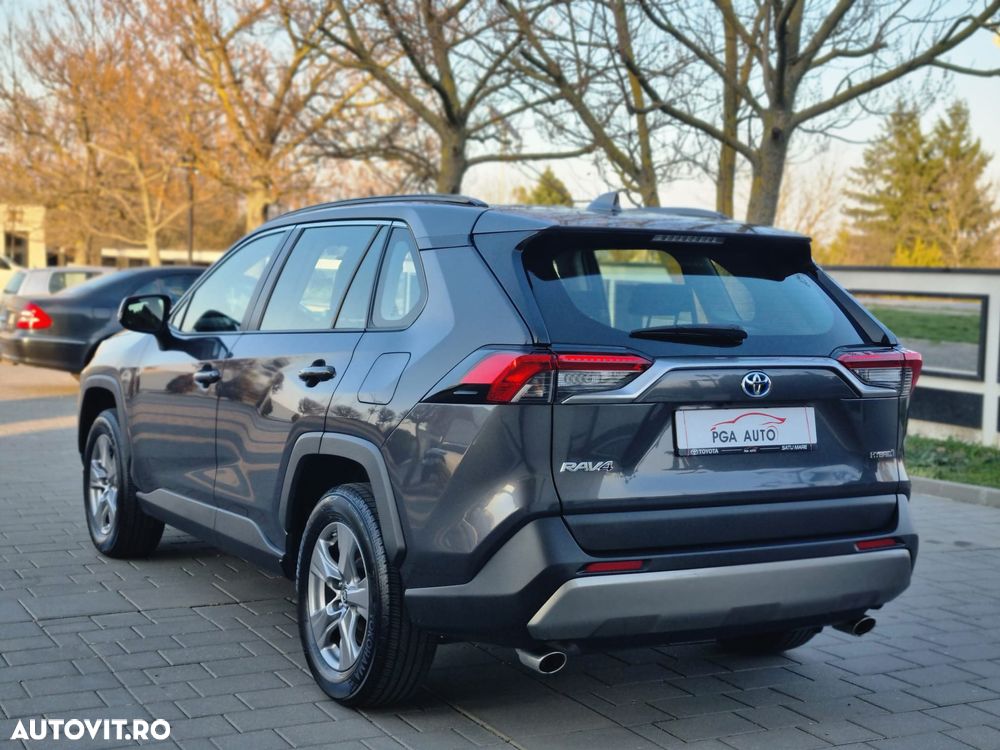 Toyota RAV4 - 7