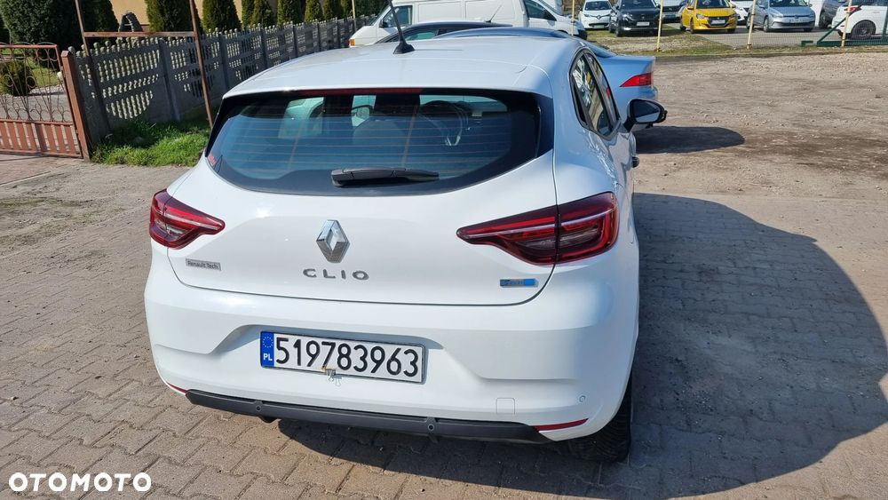 Renault Clio E-TECH 140 INTENS - 8