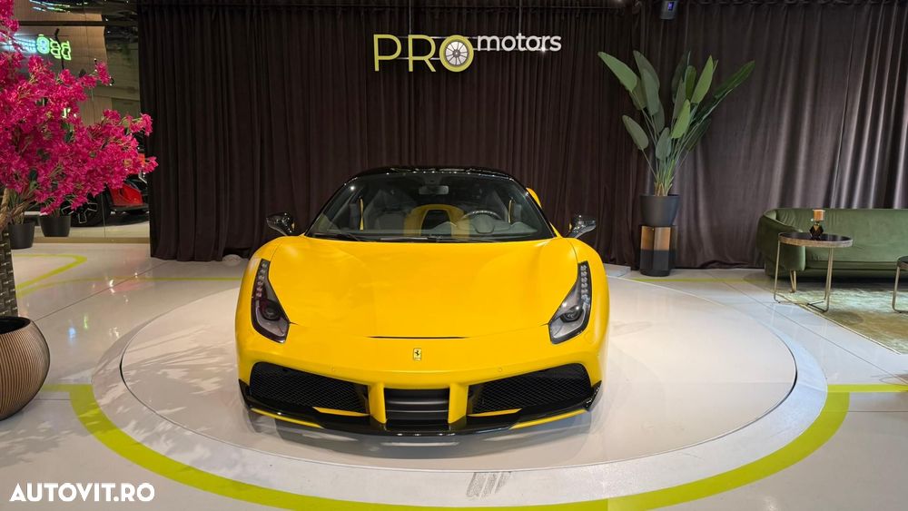 Ferrari 488 GTB - 12