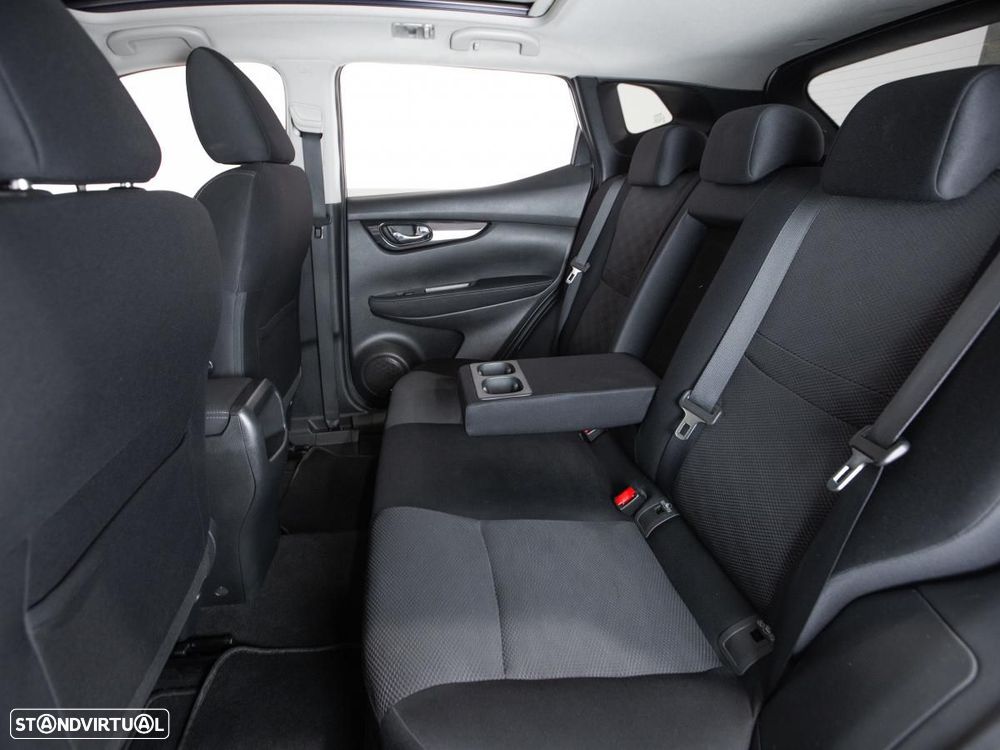 Nissan Qashqai - 10