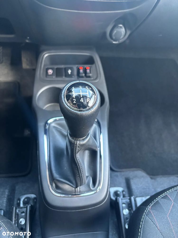 Mitsubishi Space Star 1.2 AS&G Invite - 12