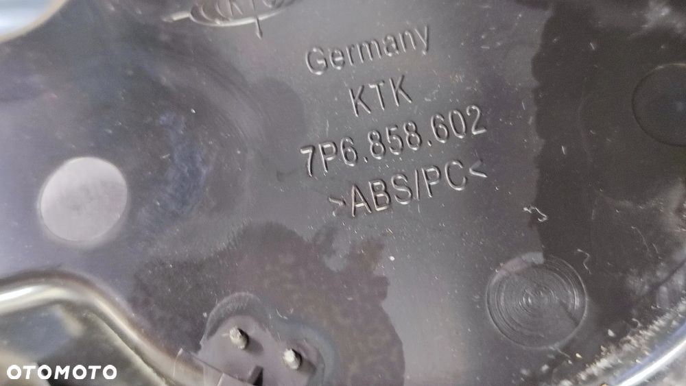 VW TOUAREG 7P 10-18R DEKORY LISTWY OZDOBNE DRZWI KOMPLET RAMKI CZARNE ZE SREBRNYM 7P6858602 ENGINE - 7