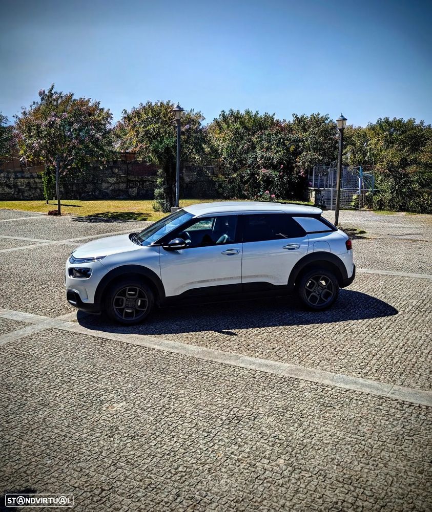 Citroën C4 Cactus 1.2 PureTech Shine - 29