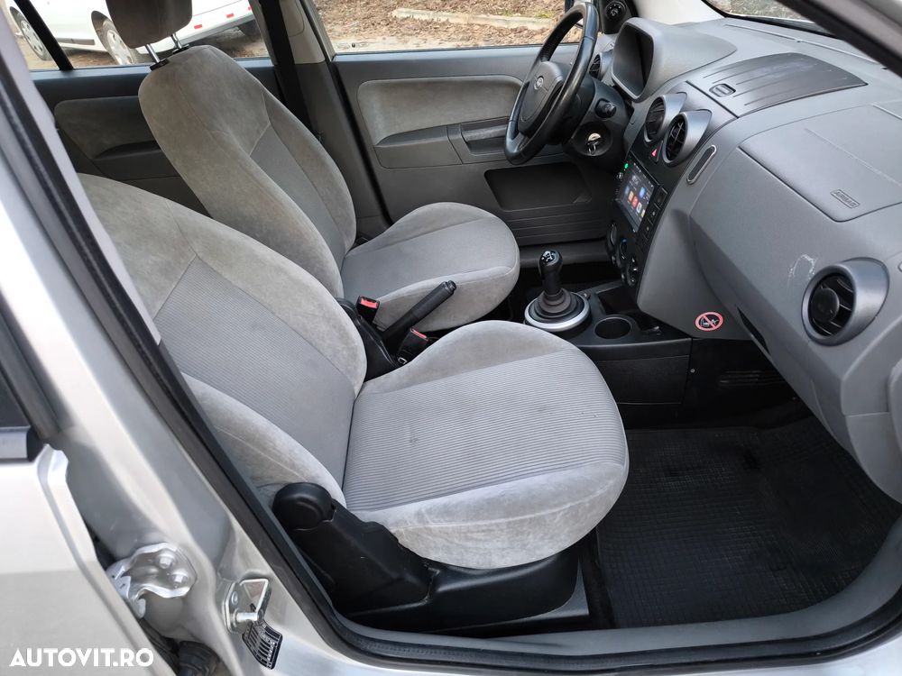 Ford Fusion 1.4 TDCI Durashift-EST Style - 9