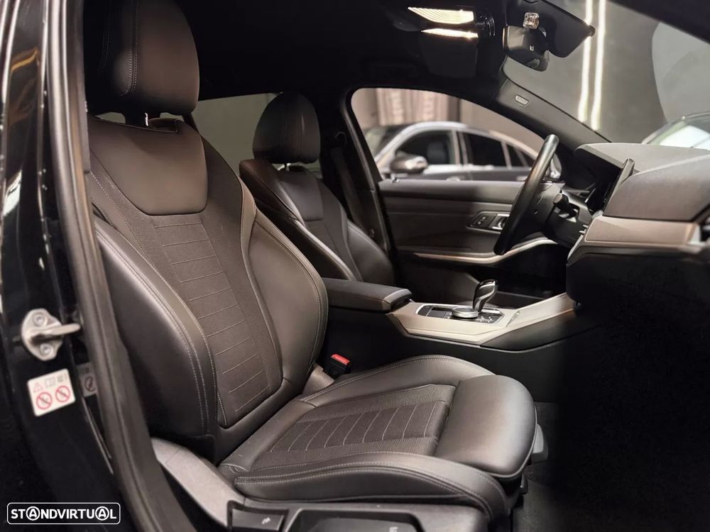 BMW 320 e Line Sport Auto - 27