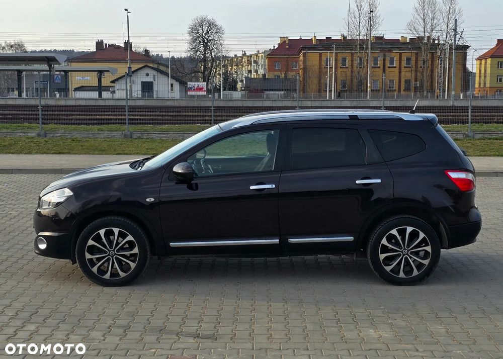 Nissan Qashqai+2 - 5