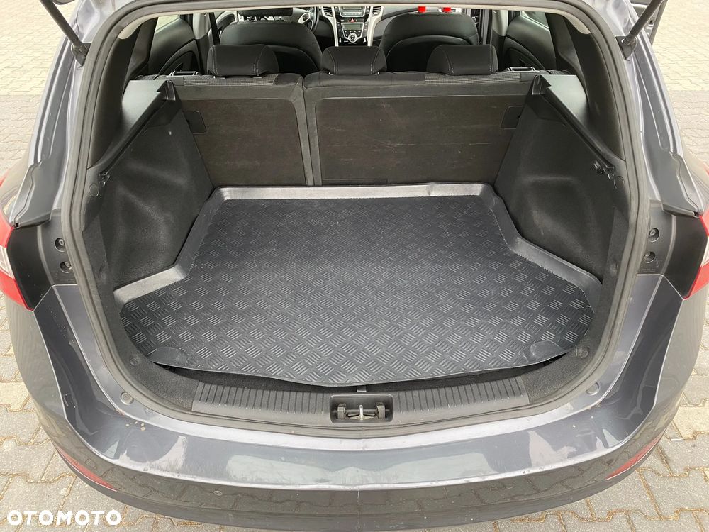 Hyundai i30 1.6 GDI Classic - 9