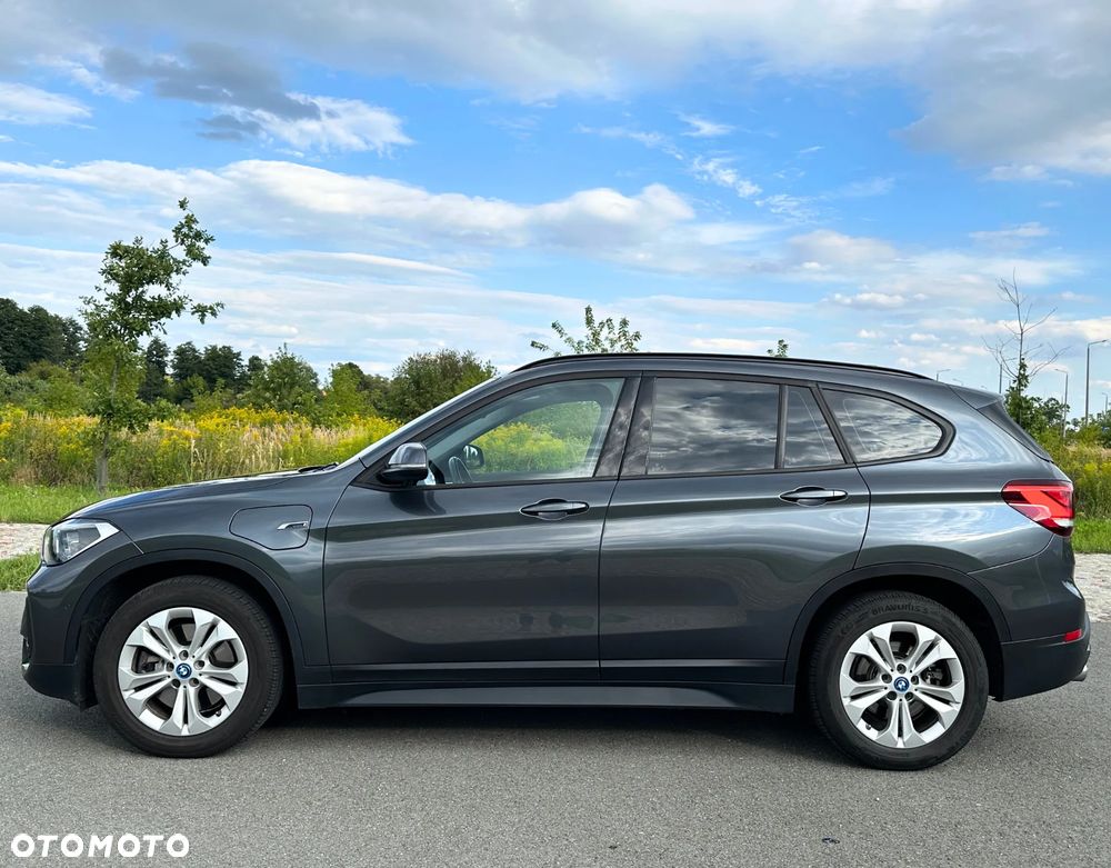 BMW X1 xDrive25e Sport Line - 5
