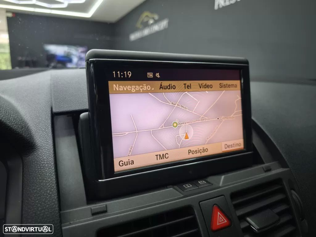 Mercedes-Benz C 220 CDi Avantgarde BlueEfficiency - 32