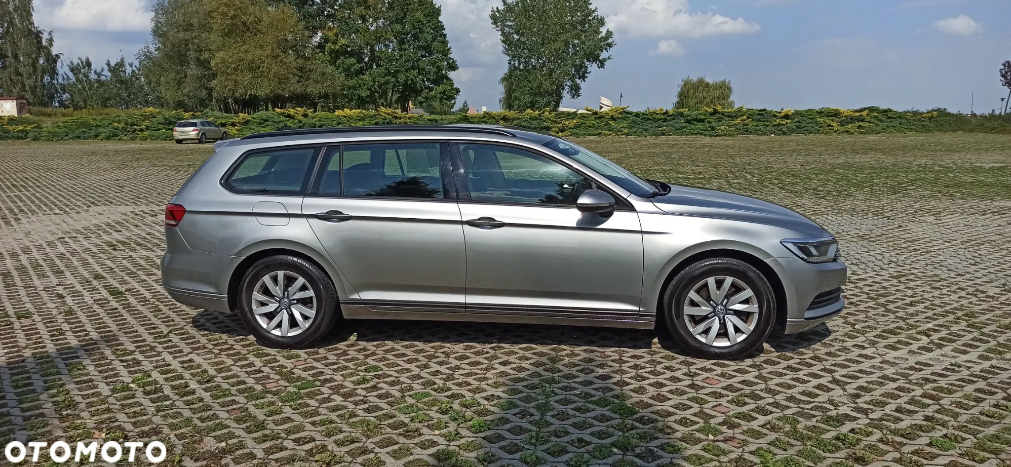 Volkswagen Passat 1.4 TSI BMT Comfortline - 1