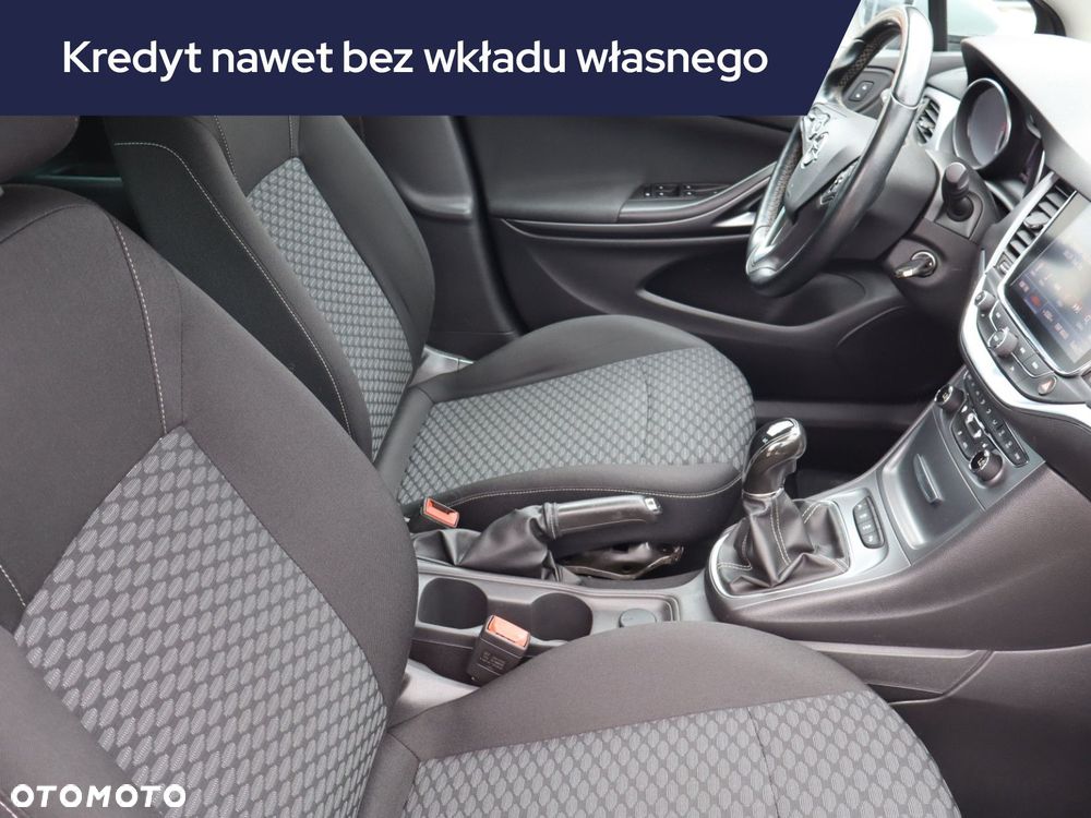 Opel Astra - 11
