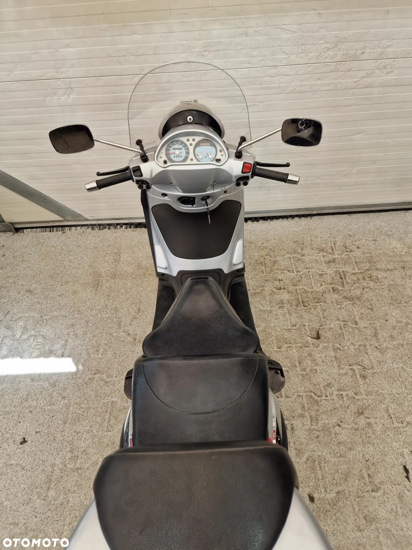 Piaggio Beverly - 25