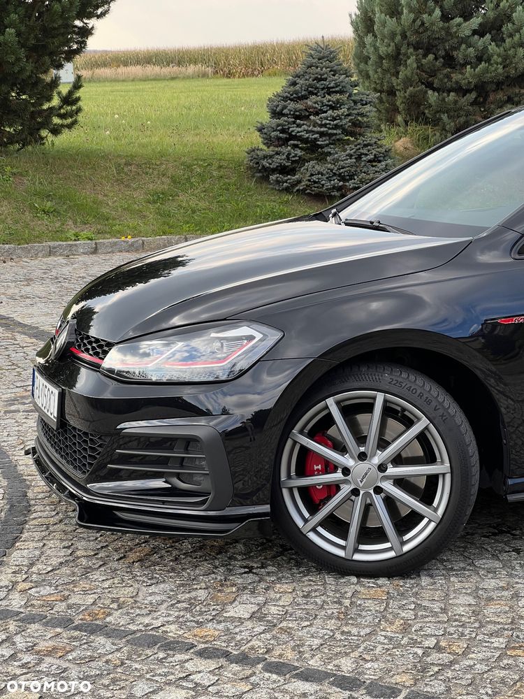 Volkswagen Golf GTI Performance BlueMotion Technology DSG - 16