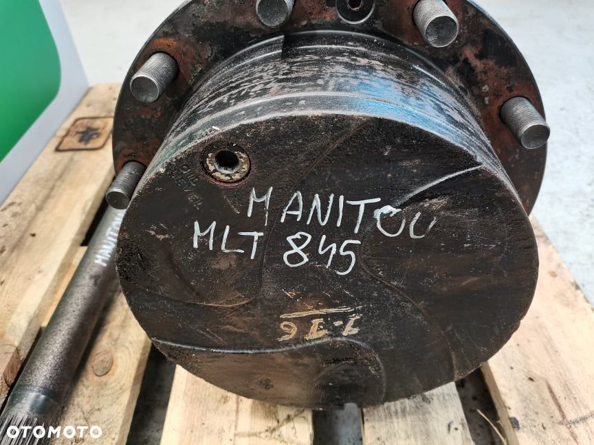 Manitou MRT .... {Kapelusz z satelitami Spicer} - 1
