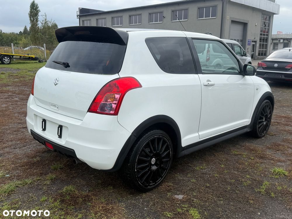 Suzuki Swift - 6