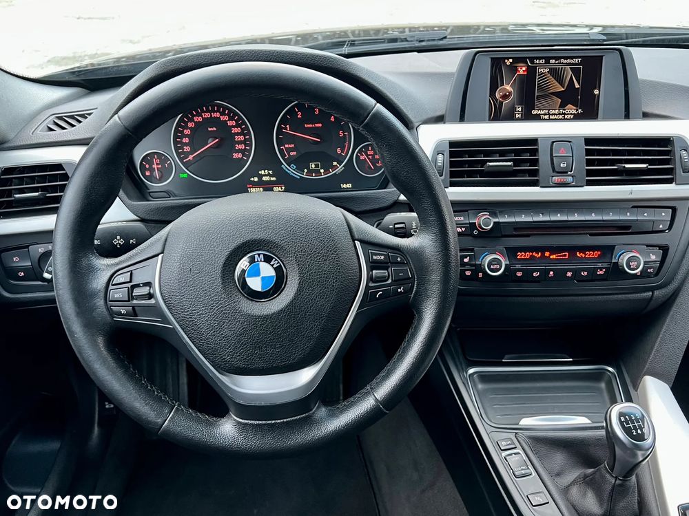 BMW Seria 3 318d - 20