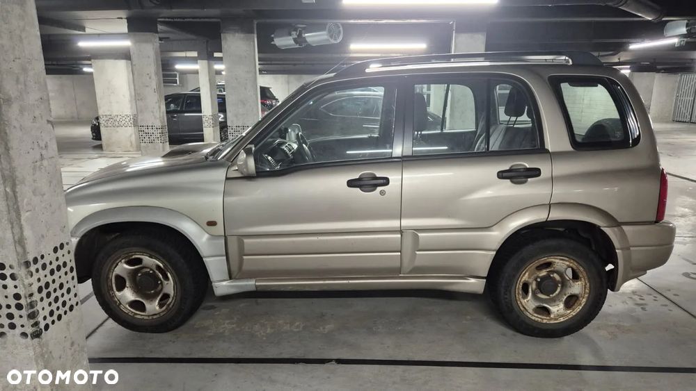 Suzuki Grand Vitara 2.0 HDi - 6