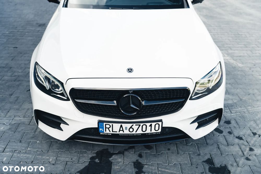 Mercedes-Benz Klasa E 220 d 4-Matic 9G-TRONIC - 4