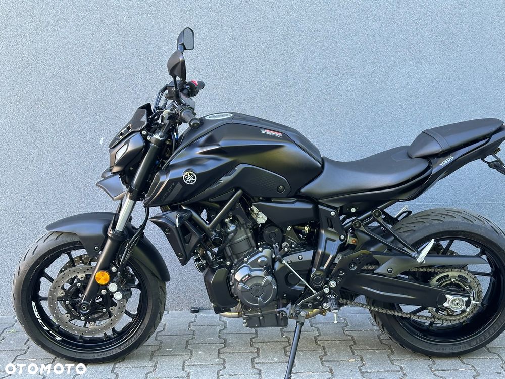 Yamaha MT - 6