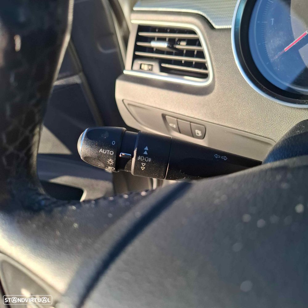 Peugeot 508 SW - 12