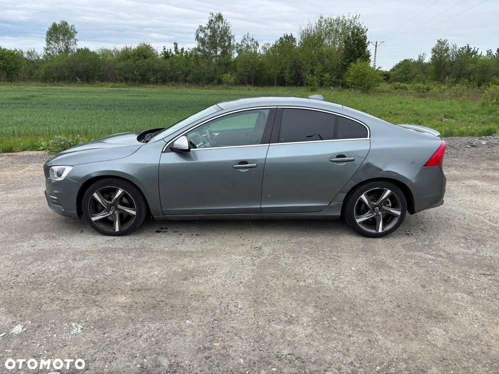 Volvo S60 T5 Drive-E R-Design Summum - 2