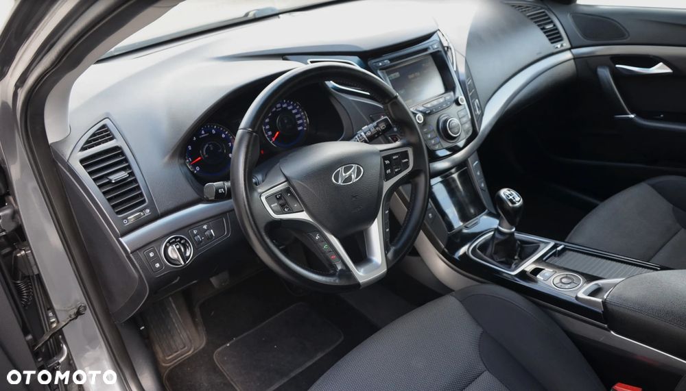 Hyundai i40 1.6 GDI Business - 13