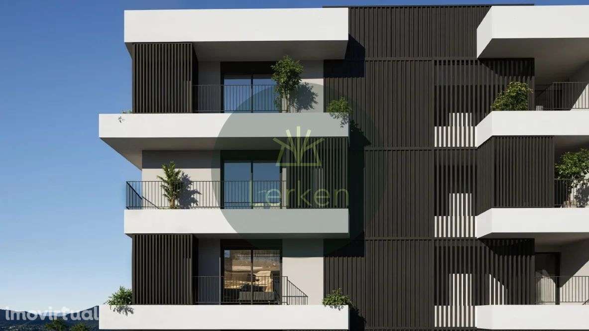 T2 Novo com Varanda em Vila Nova de Famalicão | Cozinha Equipada - Grande imagem: 3/8