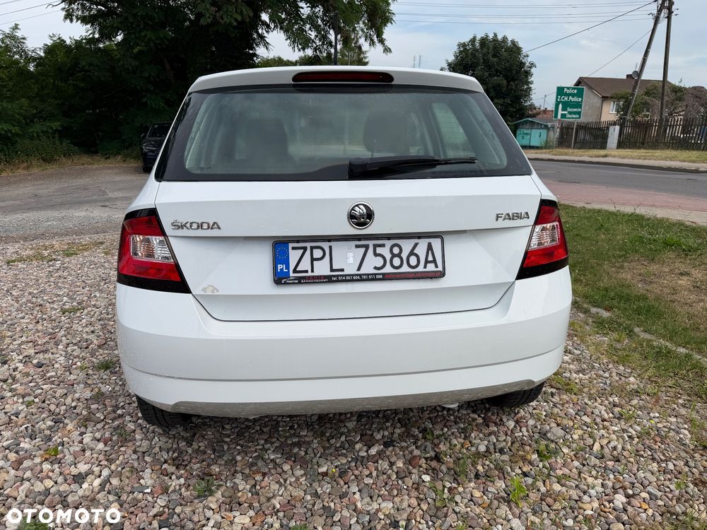 Skoda Fabia 1.2 TSI Ambition - 9