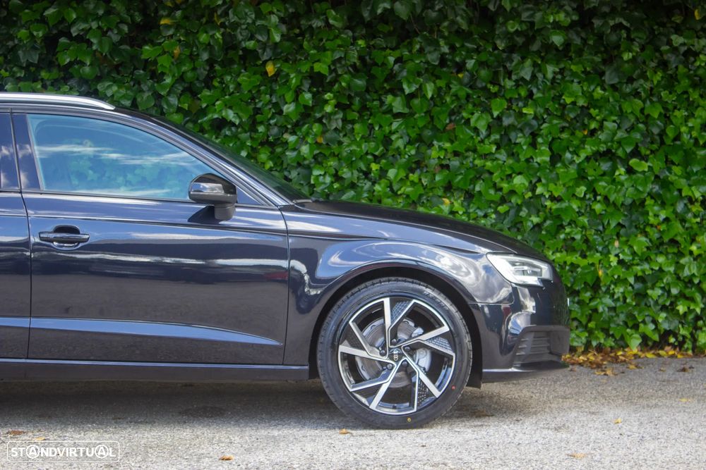 Audi A3 Sportback 30 TFSI S tronic - 5