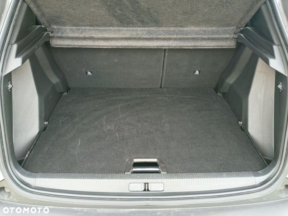 Peugeot 2008 1.2 PureTech Allure S&S EAT8 - 8