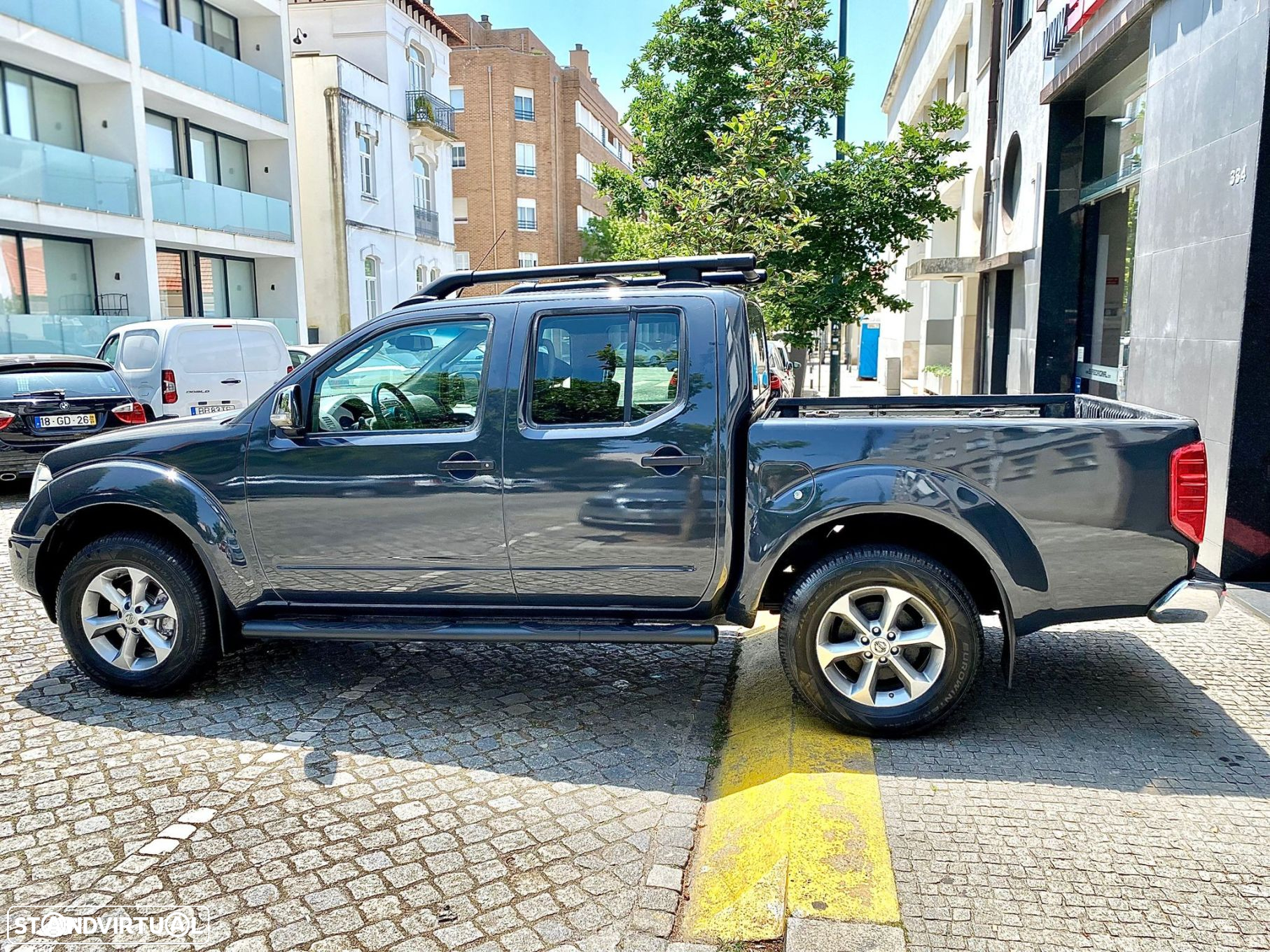 Nissan Navara 2.5 dCi CD LE Premium - 14