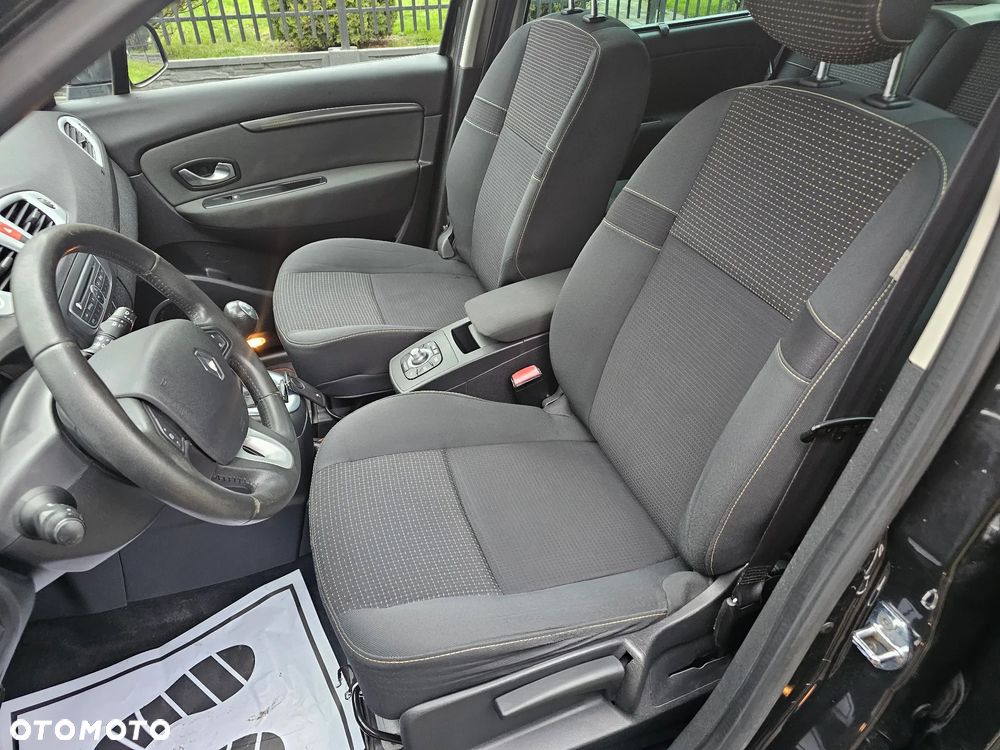 Renault Scenic 1.6 16V 110 TomTom Edition - 9