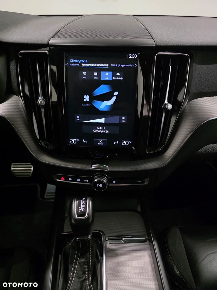 Volvo XC 60 D4 Geartronic RDesign - 12