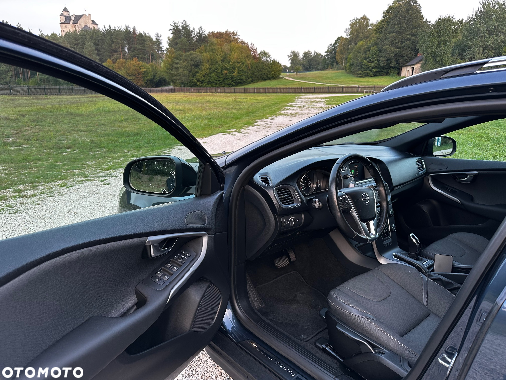 Volvo V40 Cross Country D3 Drive-E Momentum - 12
