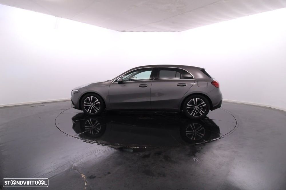 Mercedes-Benz A 200 d - 4