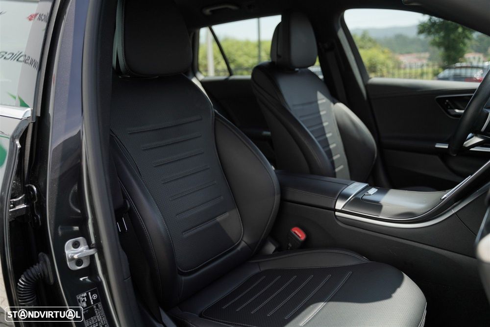 Mercedes-Benz C 300 de AMG Line - 34