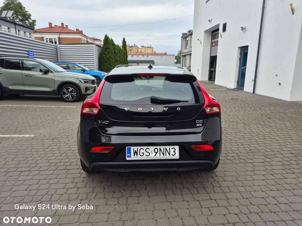 Volvo V40 D2 Inscription - 7
