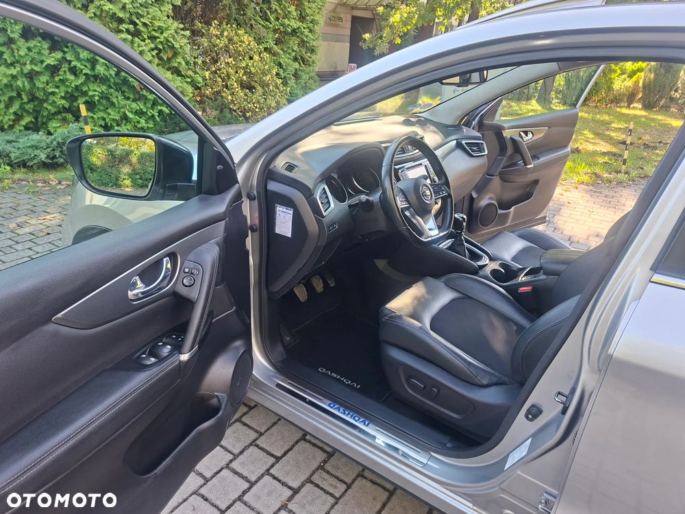 Nissan Qashqai 1.6 DIG-T Tekna - 17