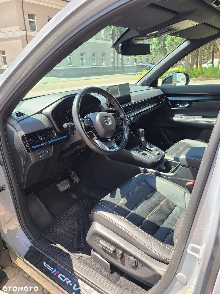 Honda CR-V - 12