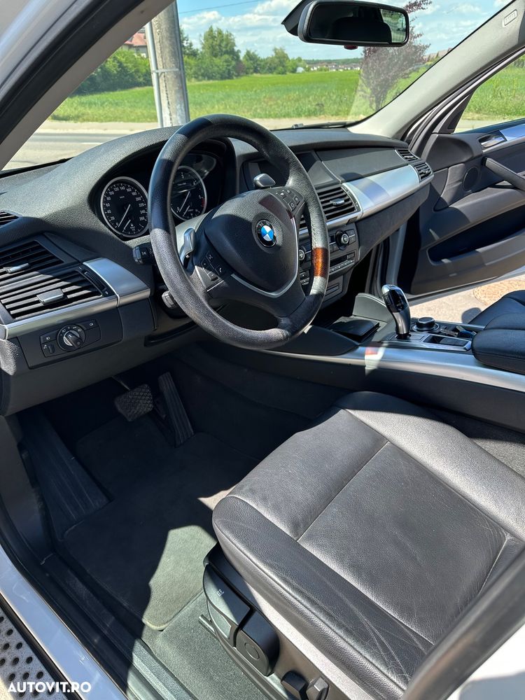 BMW X6 xDrive30d - 25